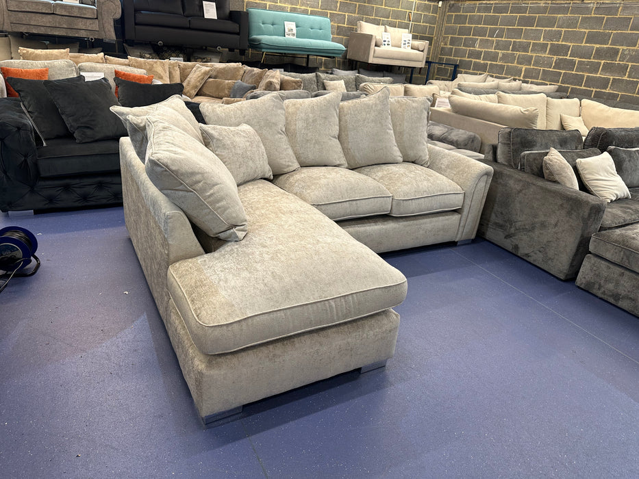 Bromley Scatter Back Corner Sofa